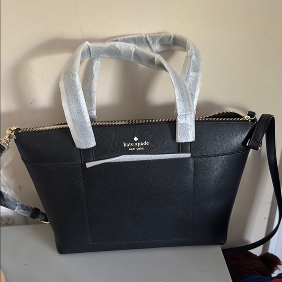 kate spade Handbags - NWT Kate Spade Black Leather Tote Bag